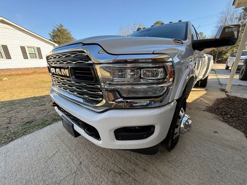 Used 2023 RAM 3500 Limited image 4