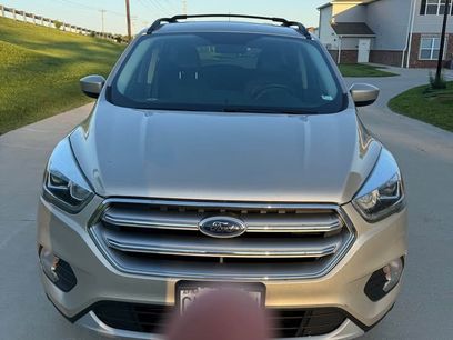 Used 2017 Ford Escape SE w/ SE Leather Comfort Package