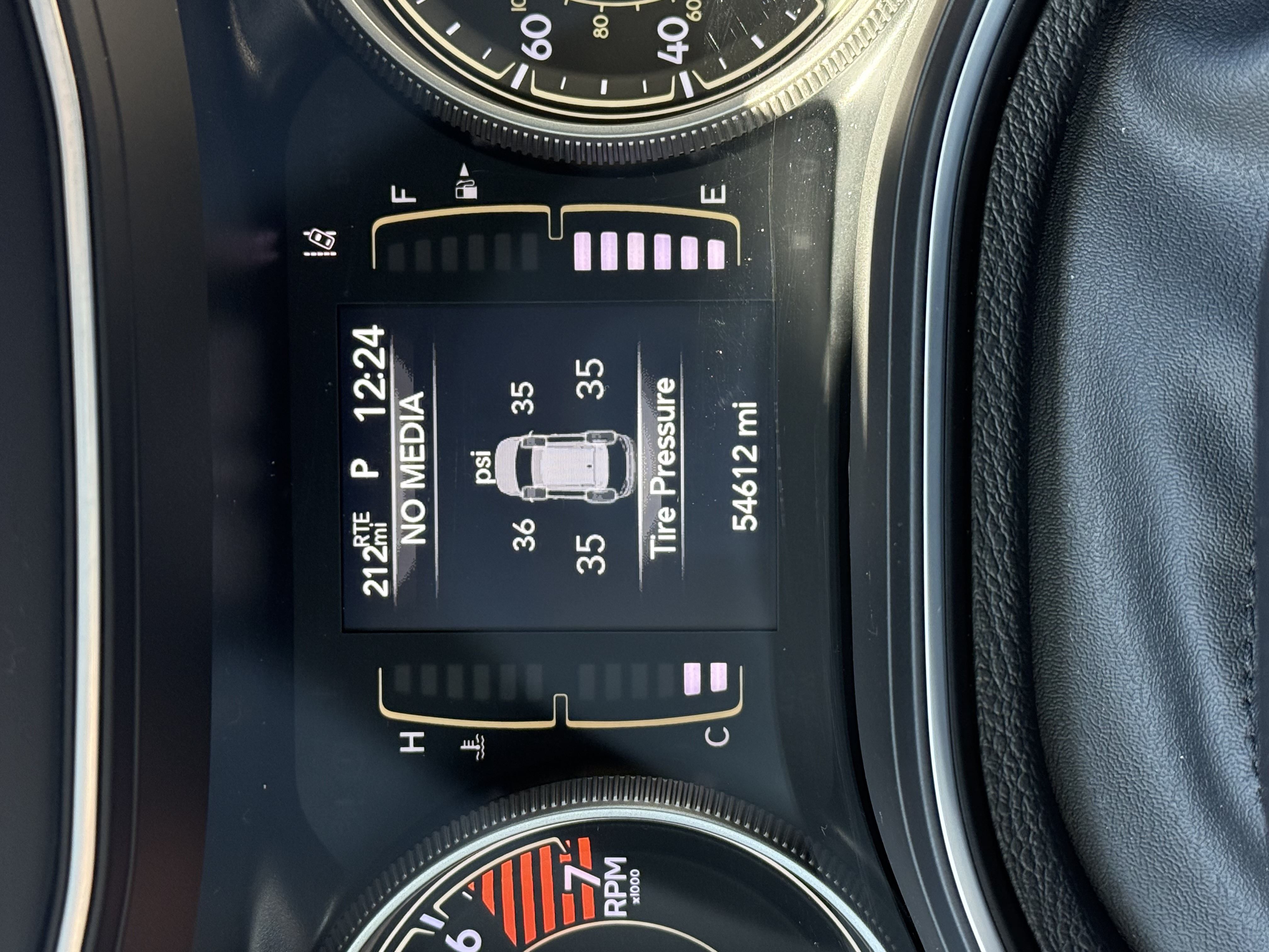 Used 2021 Jeep Cherokee Latitude Plus FWD image 8