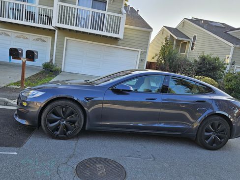 Used 2021 Tesla Model S Long Range image 6