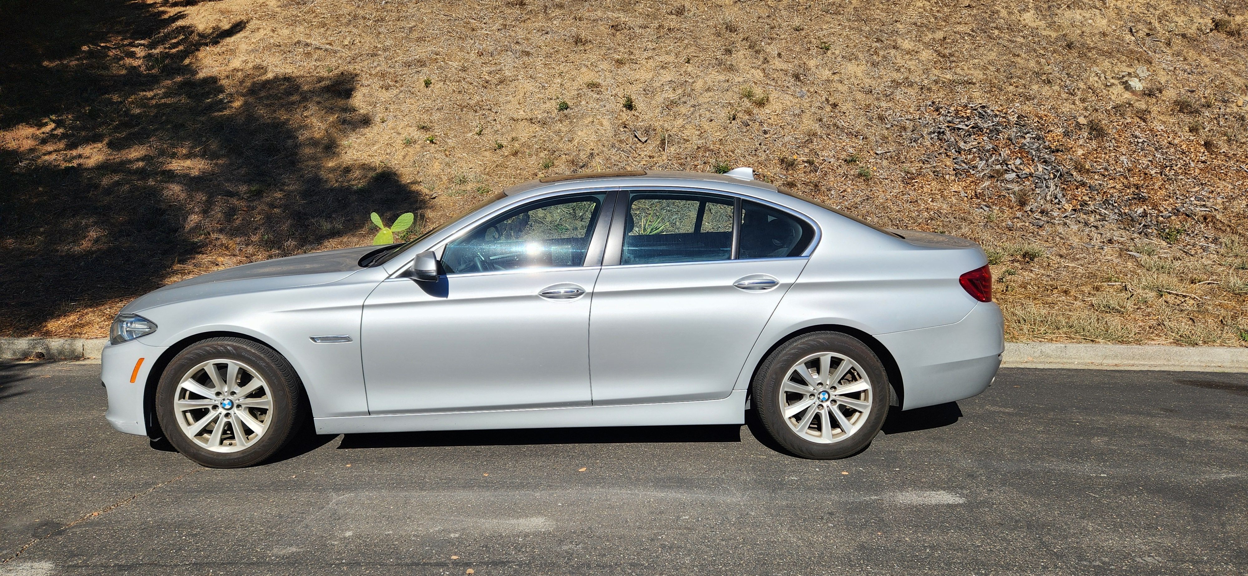 Used 2014 BMW 528i xDrive Sedan AWD/4WD image 5