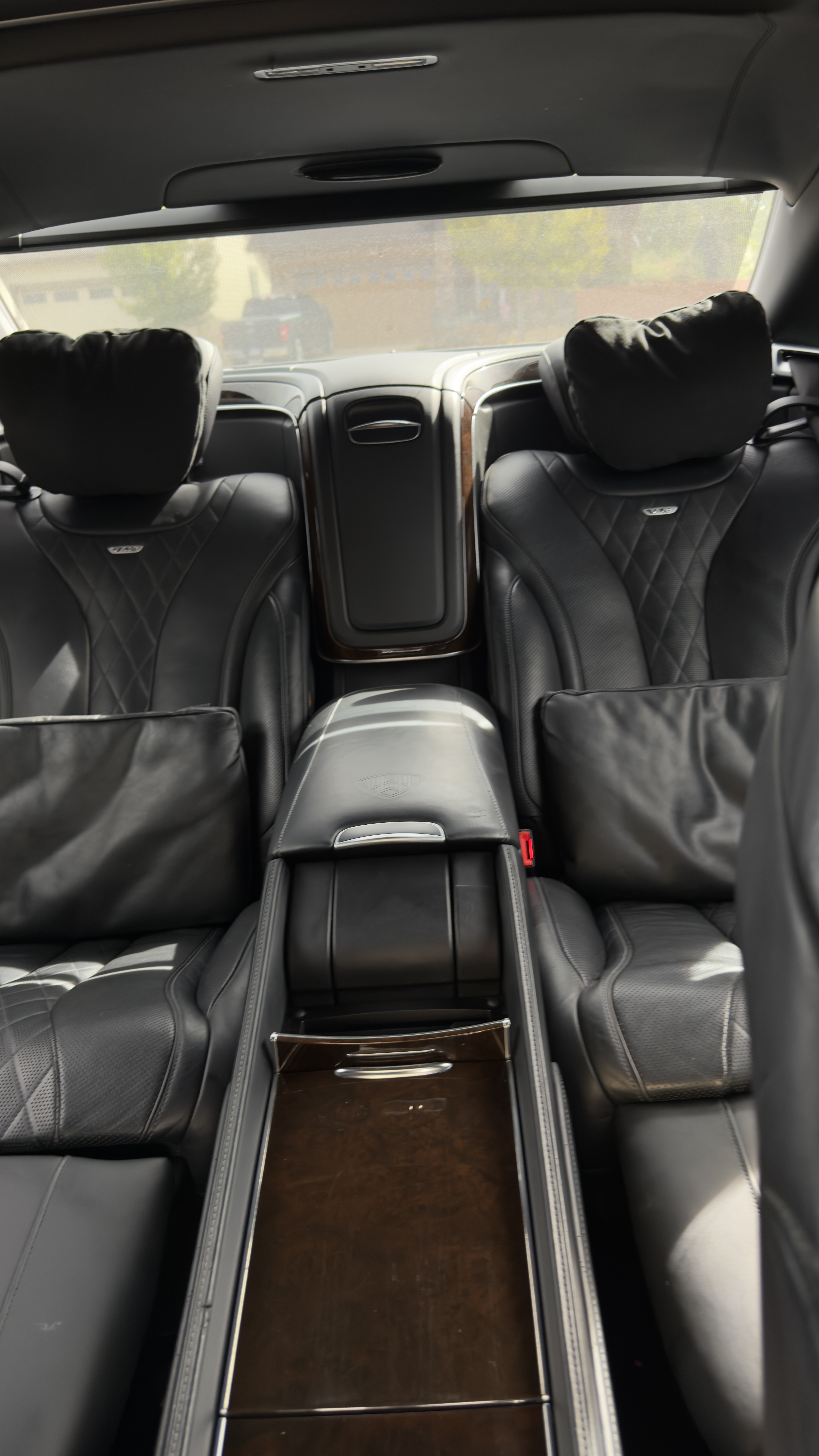 Used 2016 Mercedes-Benz Maybach S 600 image 31