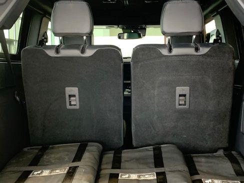 Used 2023 Ford Bronco Wildtrak image 12