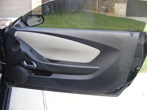 Used 2011 Chevrolet Camaro LS image 5