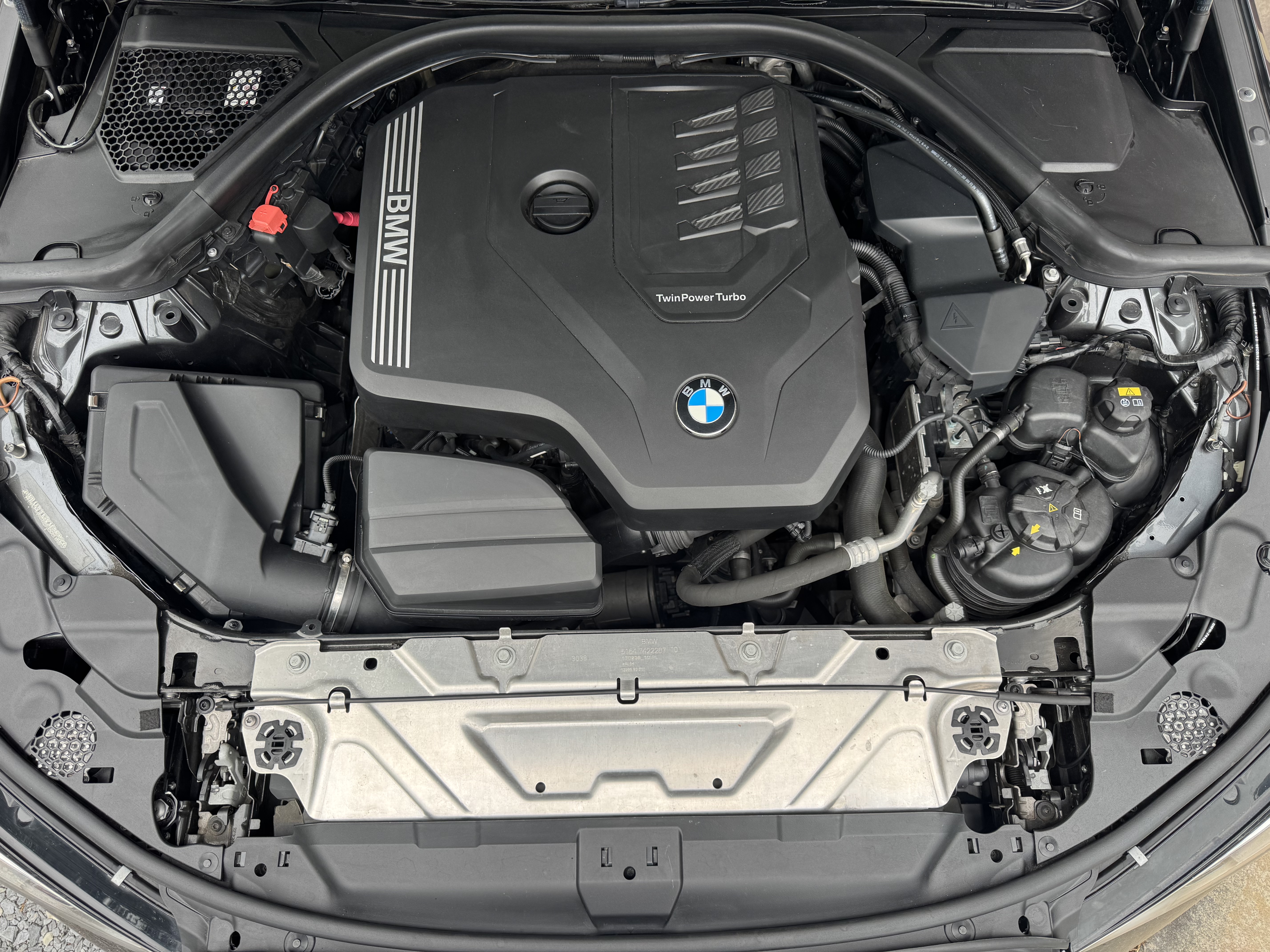 Used 2019 BMW 330i Sedan w/ Premium Package RWD image 2