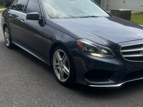 Used 2014 Mercedes-Benz E 350 Sedan image 16