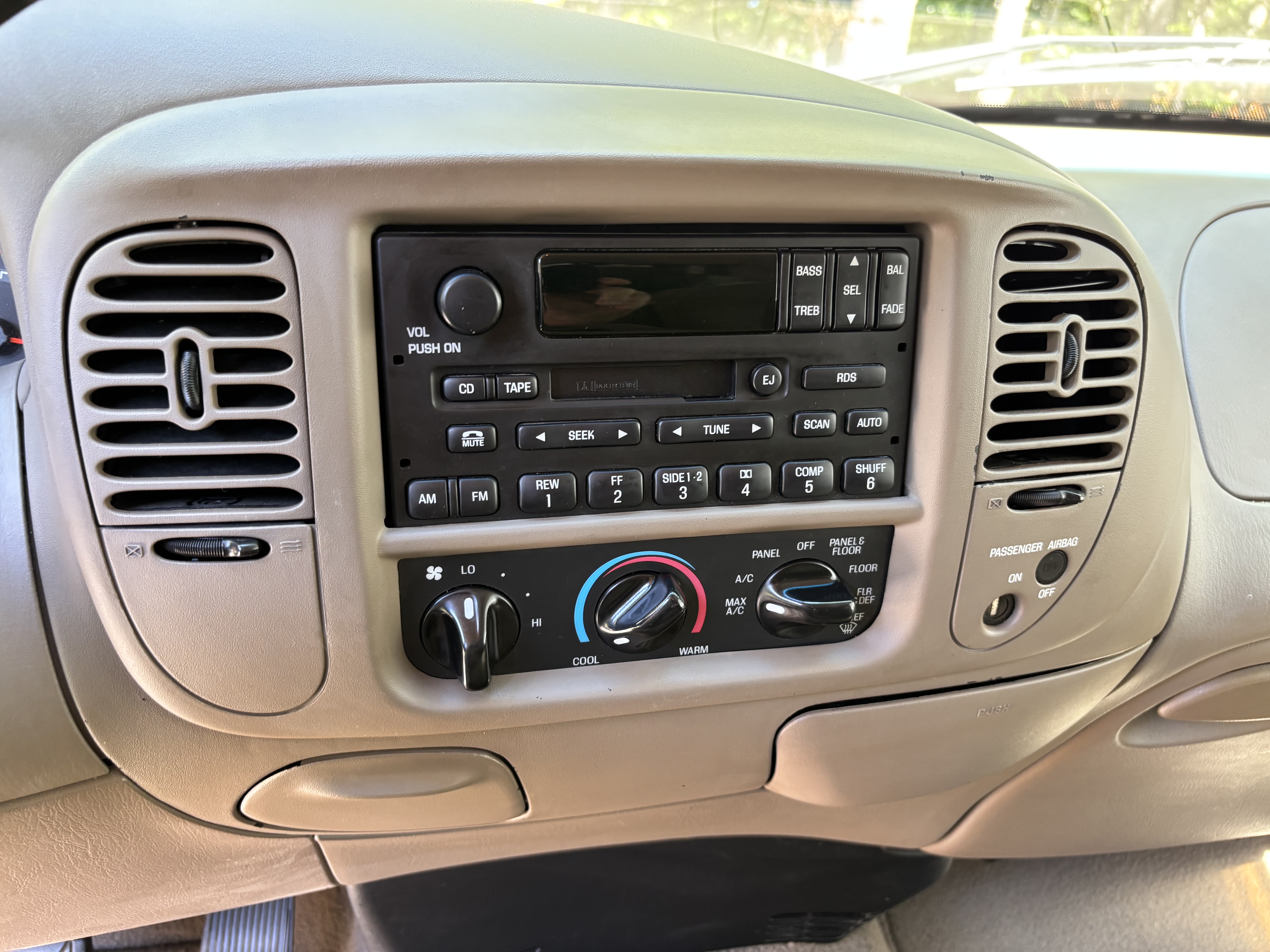 Used 2002 Ford F150 2WD SuperCab image 13