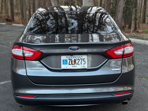 Used 2016 Ford Fusion SE w/ Equipment Group 202A image 6