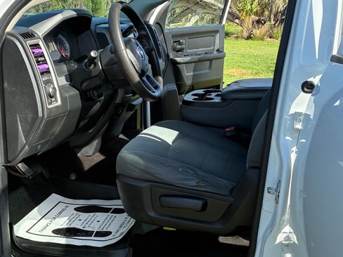 Used 2015 RAM 3500 Tradesman w/ Chrome Appearance Group image 10