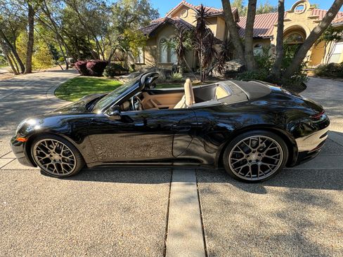 Used 2020 Porsche 911 Carrera image 6
