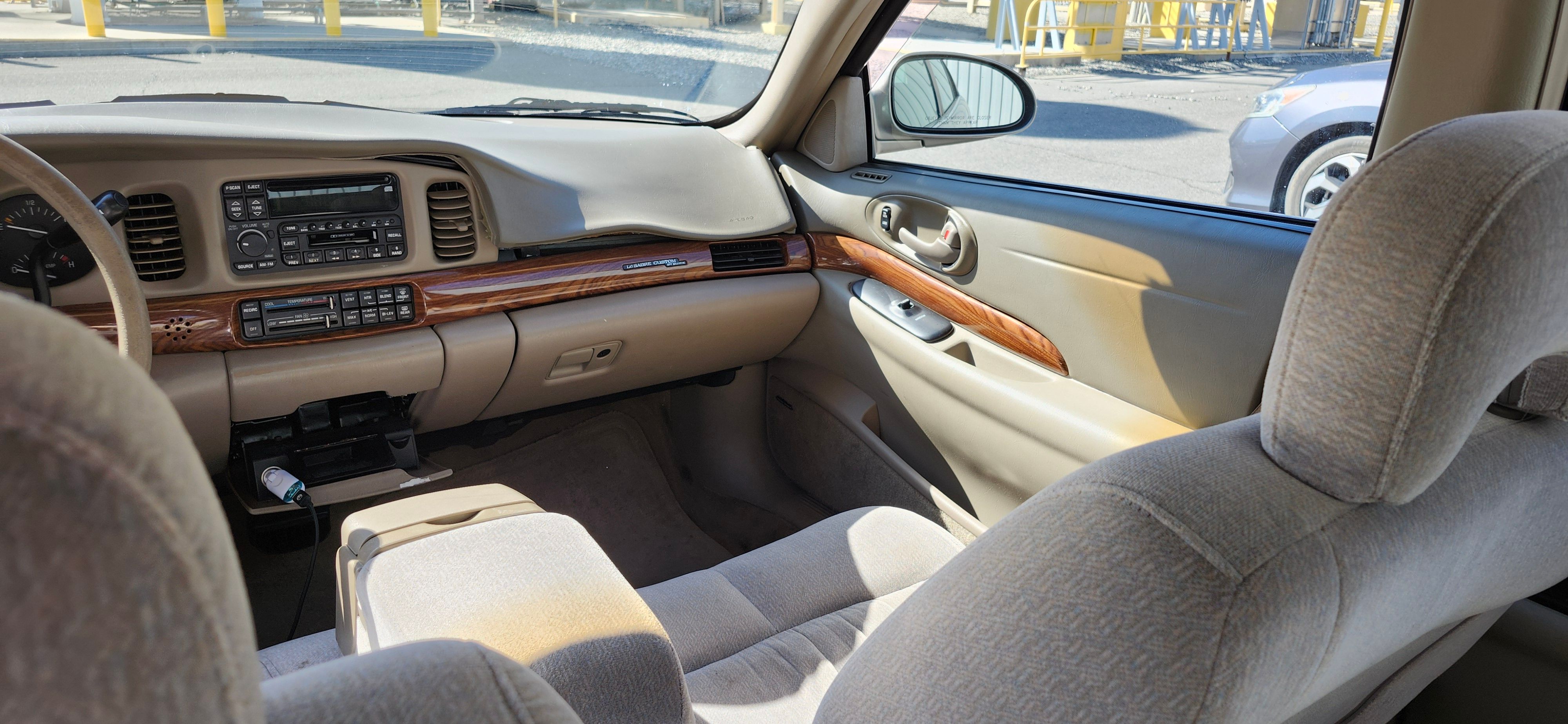 Used 2001 Buick Le Sabre Custom w/ Luxury Pkg FWD image 15