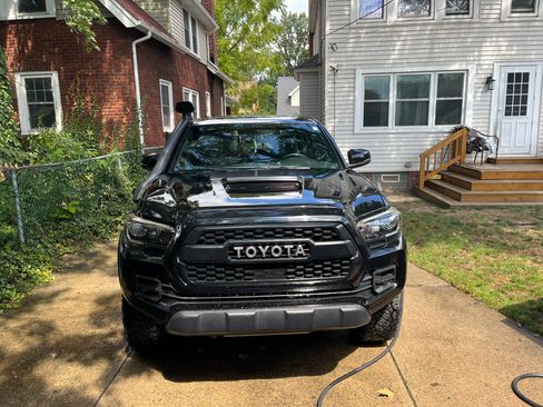 Used 2019 Toyota Tacoma TRD Pro image 4