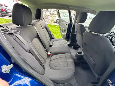 Used 2014 Chevrolet Sonic LT FWD image 15