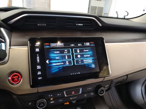 Used 2018 Honda Clarity Plug-In Hybrid image 6