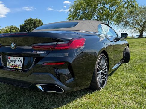 Used 2022 BMW M850i xDrive Convertible AWD/4WD image 10