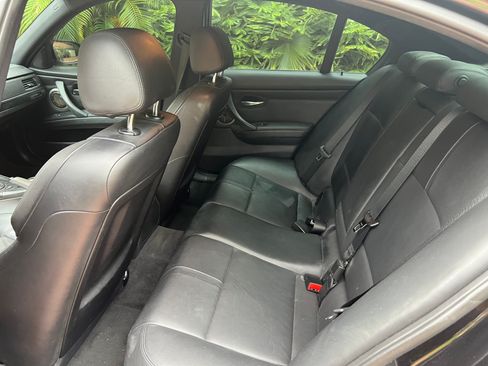 Used 2011 BMW M3 Sedan image 25