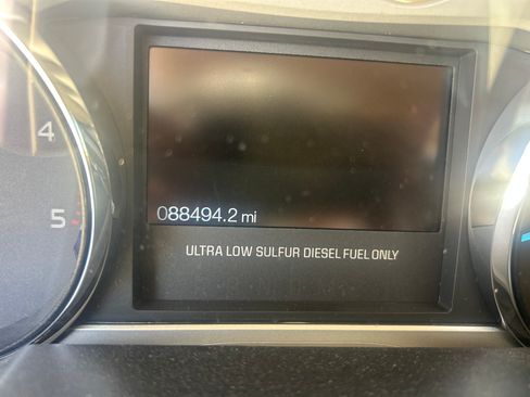 Used 2015 Ford F250 Lariat w/ Lariat Ultimate Package AWD/4WD image 8