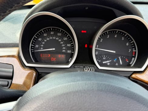 Used 2006 BMW Z4 3.0si image 16