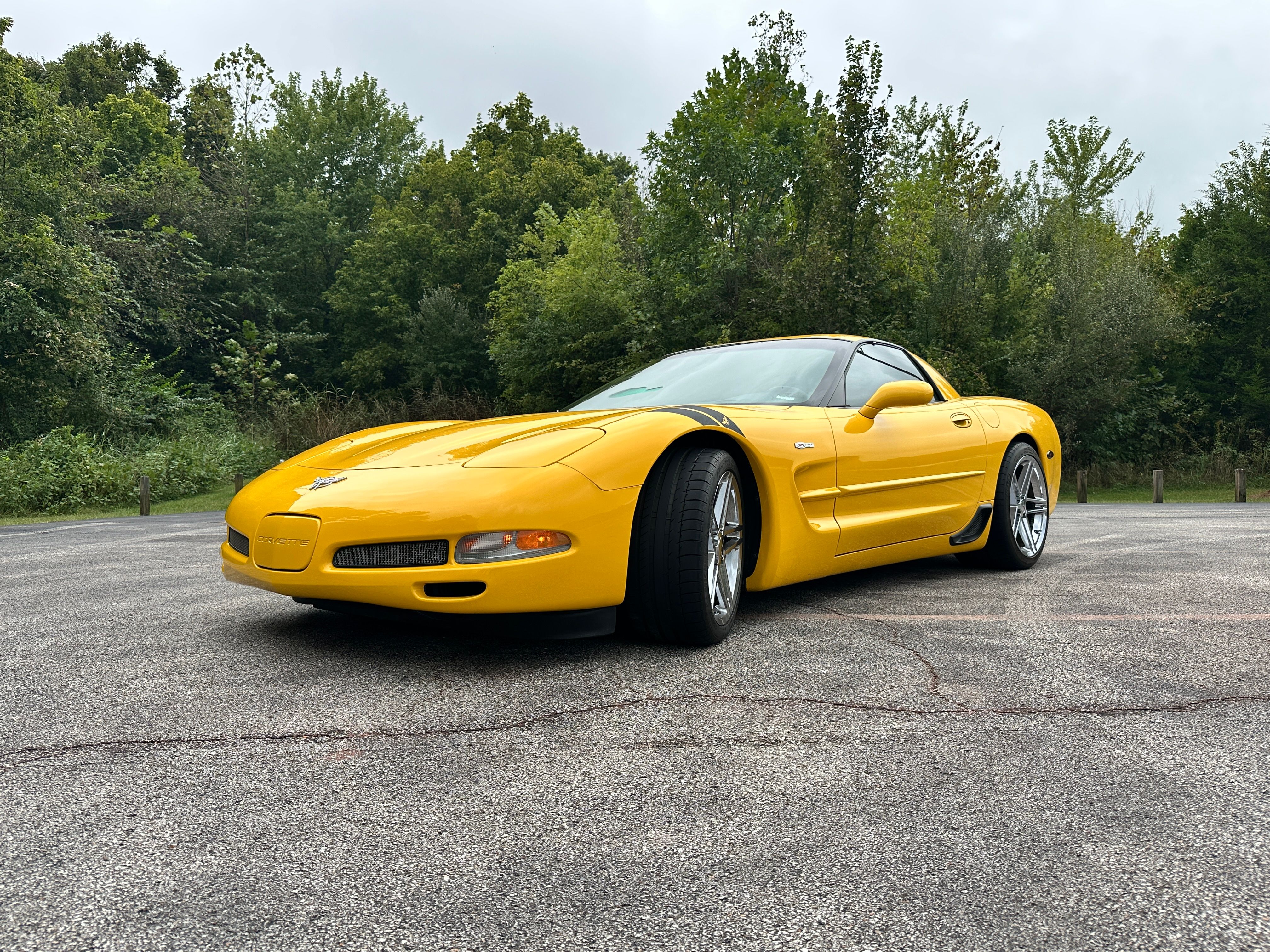 Used 2003 Chevrolet Corvette Z06 w/ Memory Package, 3 Drivers RWD image 25