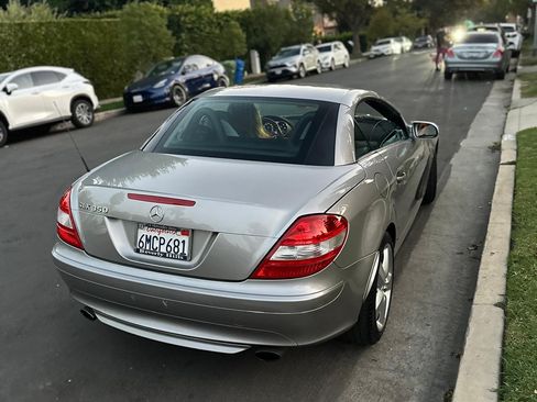 Used 2005 Mercedes-Benz SLK 350 image 18