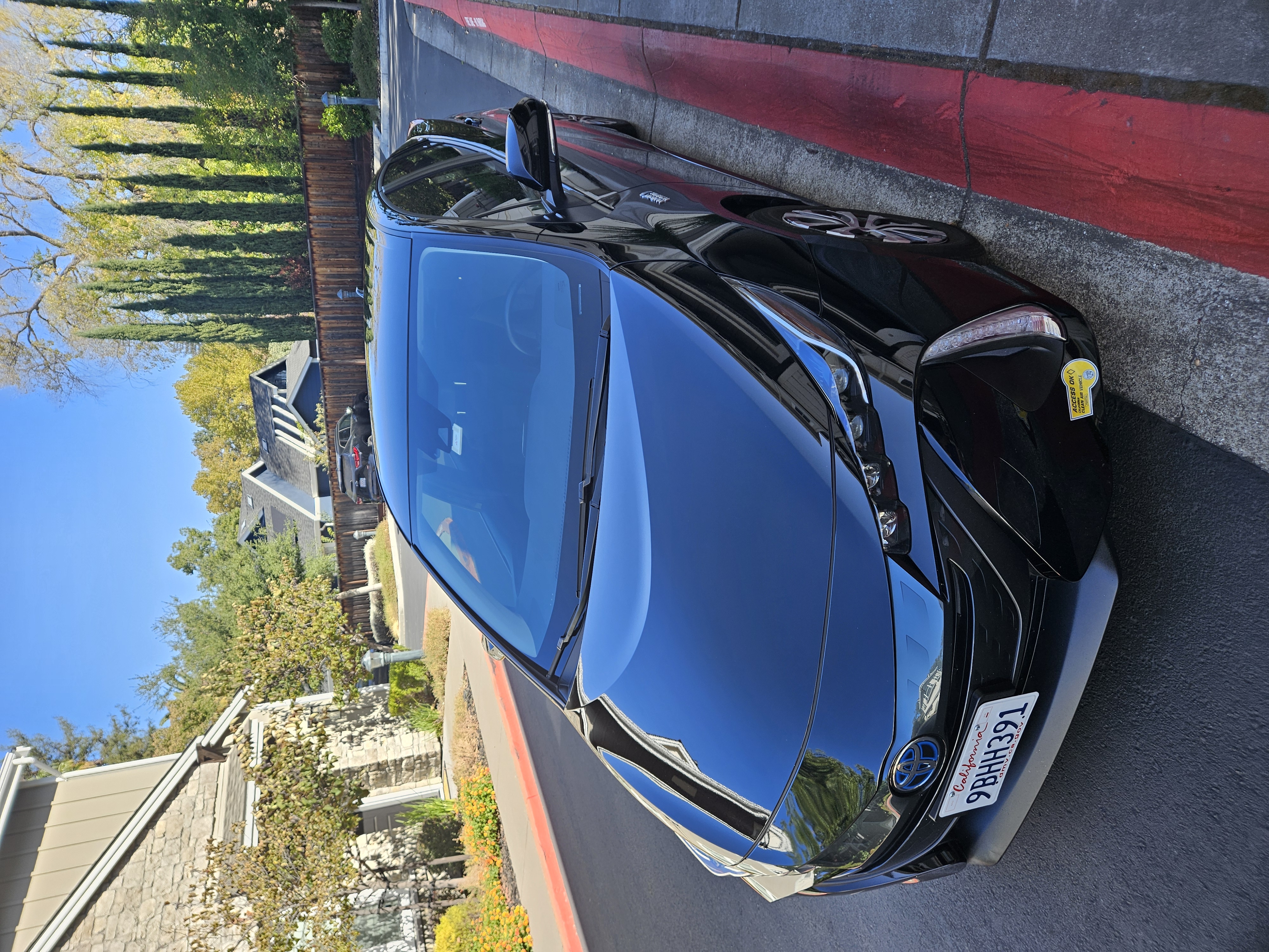 Used 2022 Toyota Prius Prime XLE FWD image 13