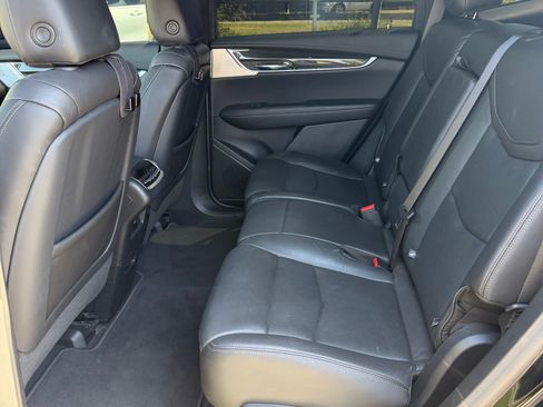 Used 2020 Cadillac XT6 Sport AWD/4WD image 6