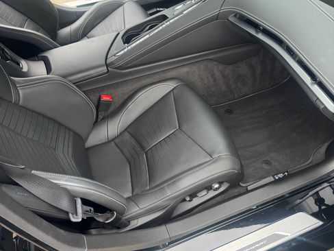 Used 2024 Chevrolet Corvette Stingray Preferred Cpe w/ Z51 Performance Package image 24