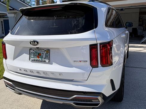Used 2021 Kia Sorento SX image 6