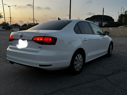 Used 2016 Volkswagen Jetta S FWD image 5