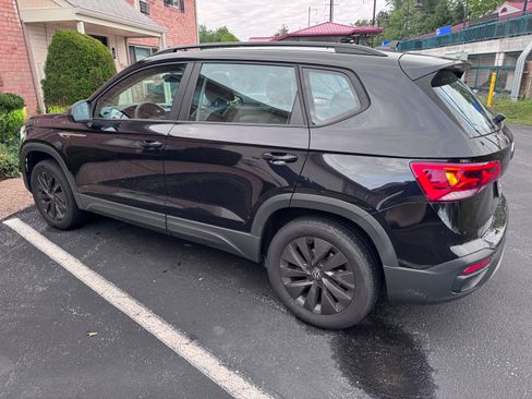 Used 2022 Volkswagen Taos S AWD/4WD image 8