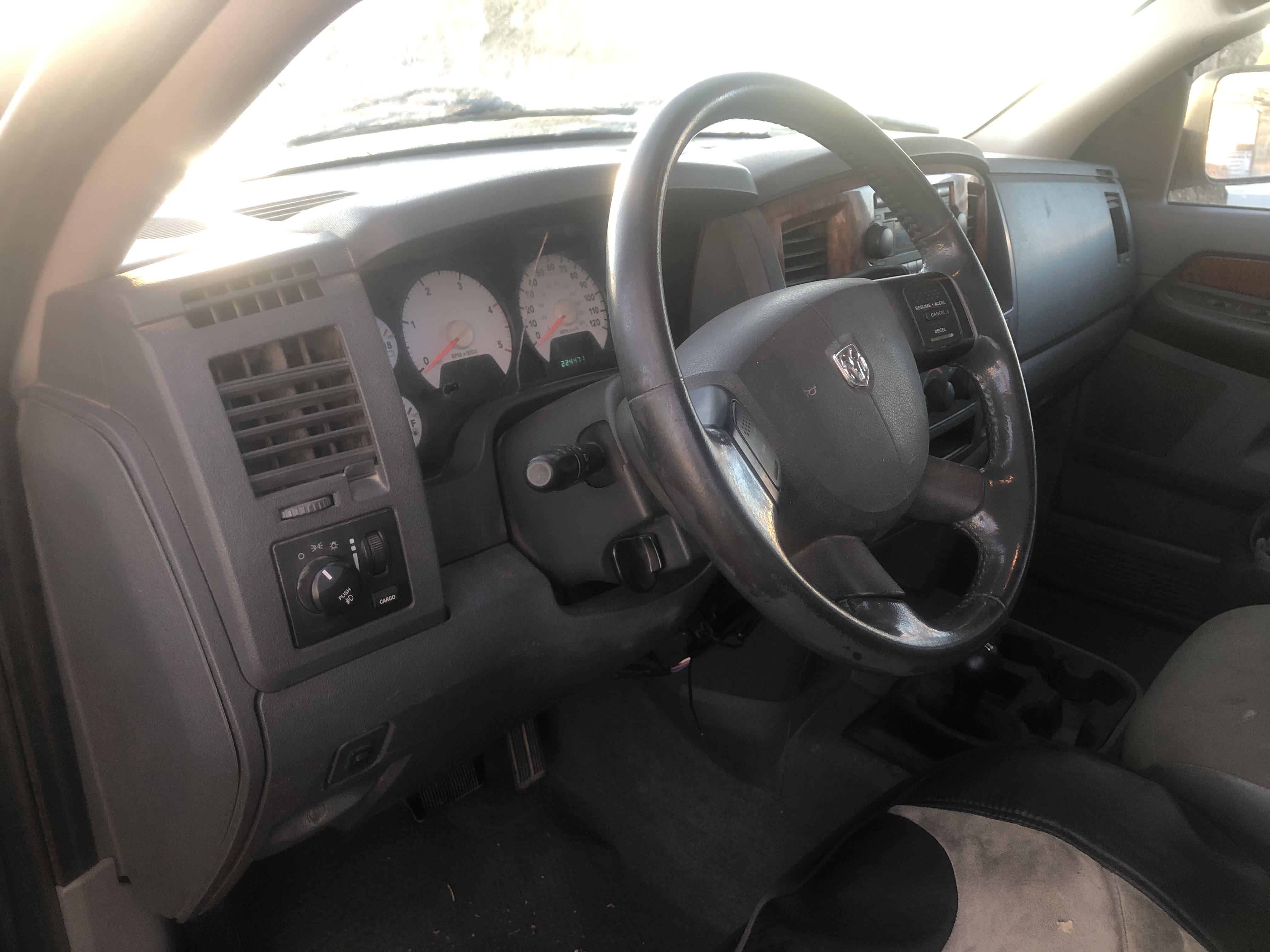 Used 2006 Dodge Ram 2500 Truck SLT w/ Quad Cab Big Horn Value Group AWD/4WD image 10