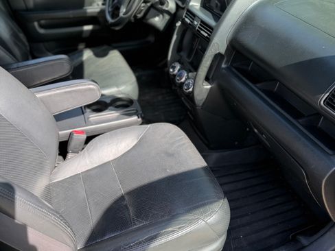 Used 2006 Honda CR-V EX image 15