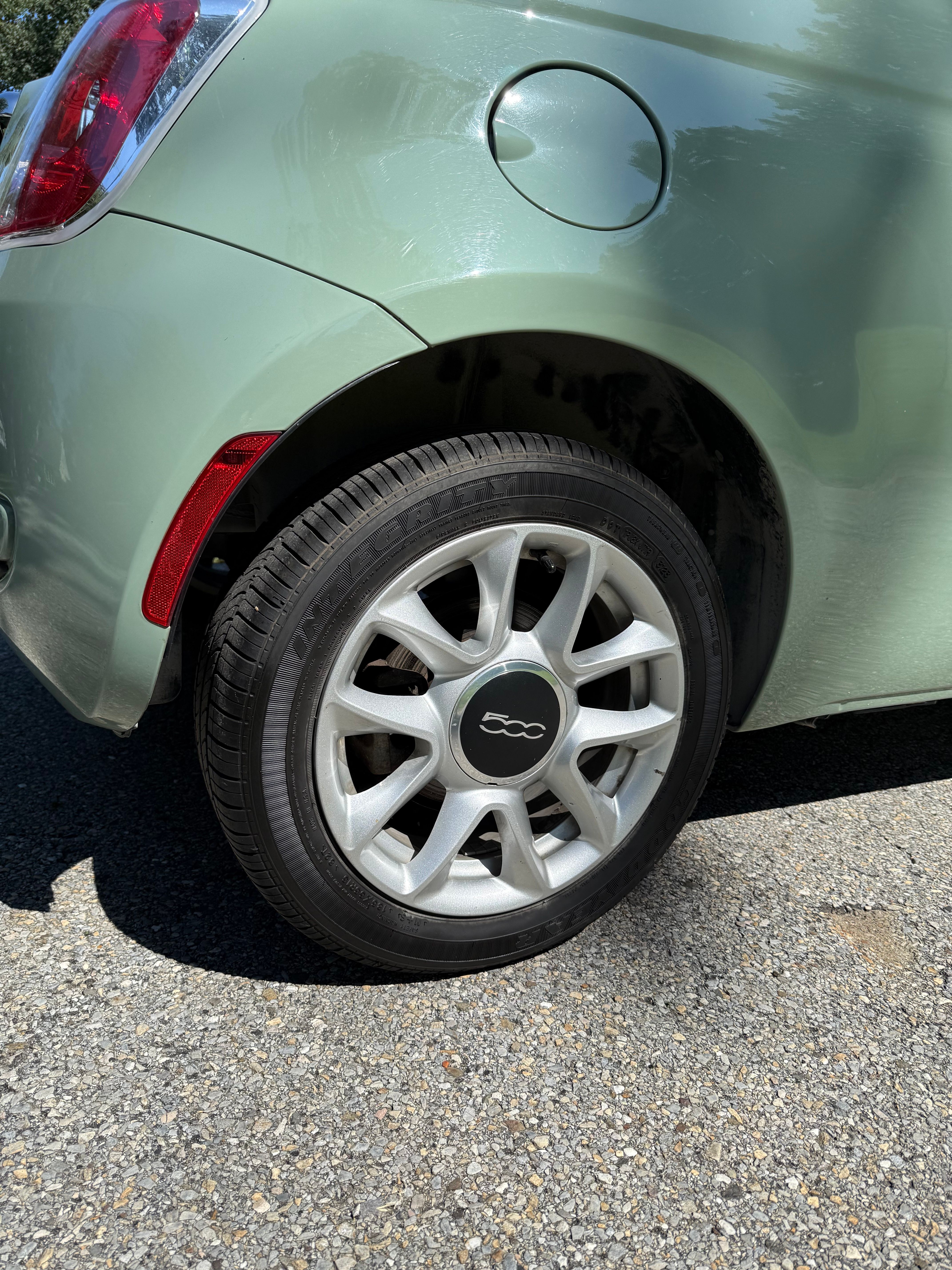 Used 2017 FIAT 500 Pop FWD image 24