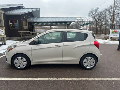 Used 2016 Chevrolet Spark LS image 2