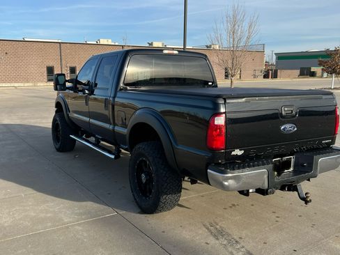 Used 2016 Ford F250 XLT w/ XLT Interior Package image 6