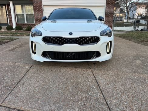 Used 2022 Kia Stinger GT2 w/ Scorpion Package image 4