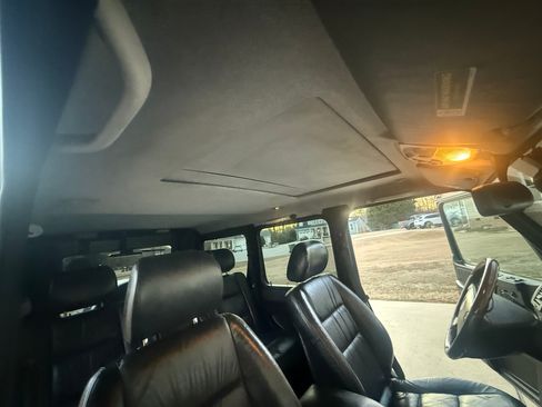 Used 2002 Mercedes-Benz G 500 image 13