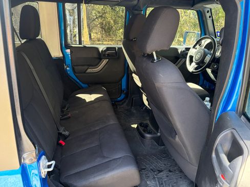 Used 2015 Jeep Wrangler Unlimited Sport w/ Quick Order Package 24S image 11