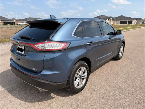 Used 2018 Ford Edge SEL w/ Equipment Group 201A image 9