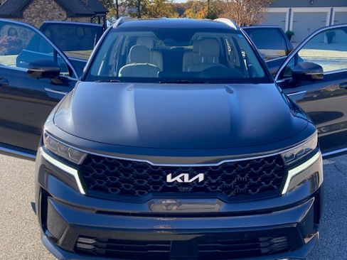 Used 2024 Kia Sorento SX Prestige image 6