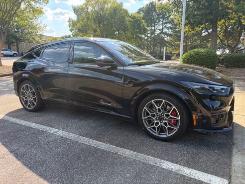 Used 2024 Ford Mustang Mach-E GT AWD/4WD image 2