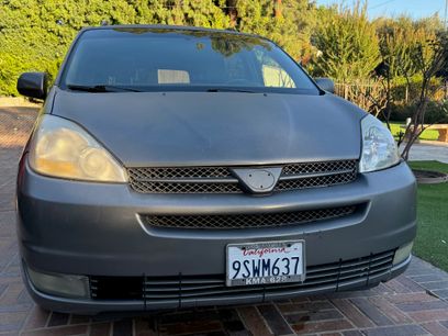 Used 2005 Toyota Sienna XLE