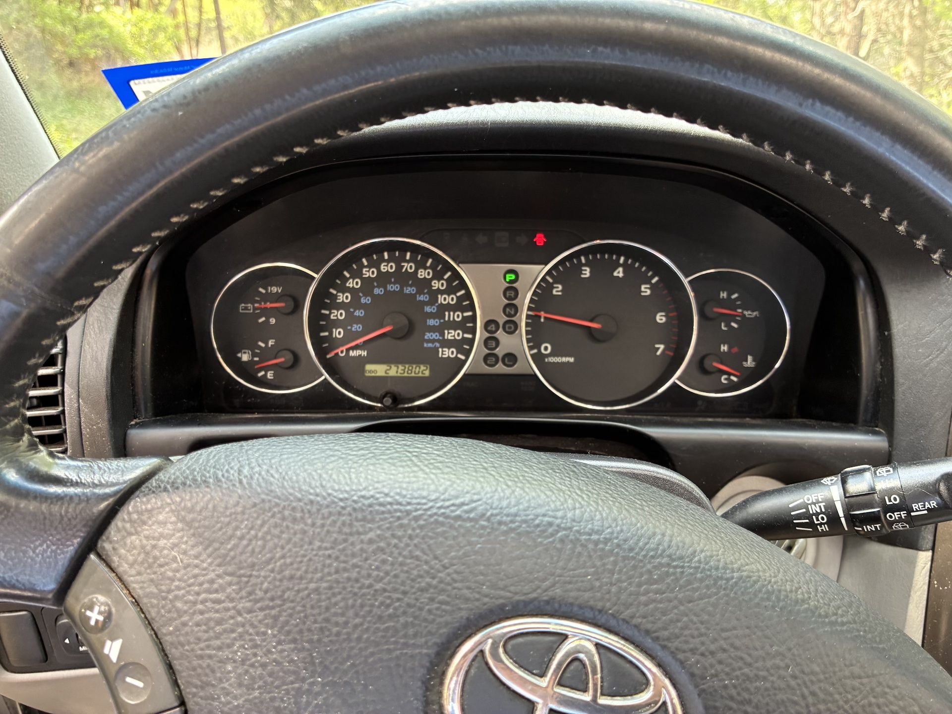 Used 2005 Toyota Land Cruiser AWD/4WD image 22