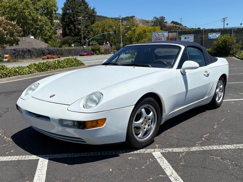 Used 1993 Porsche 968 Cabriolet RWD image 12