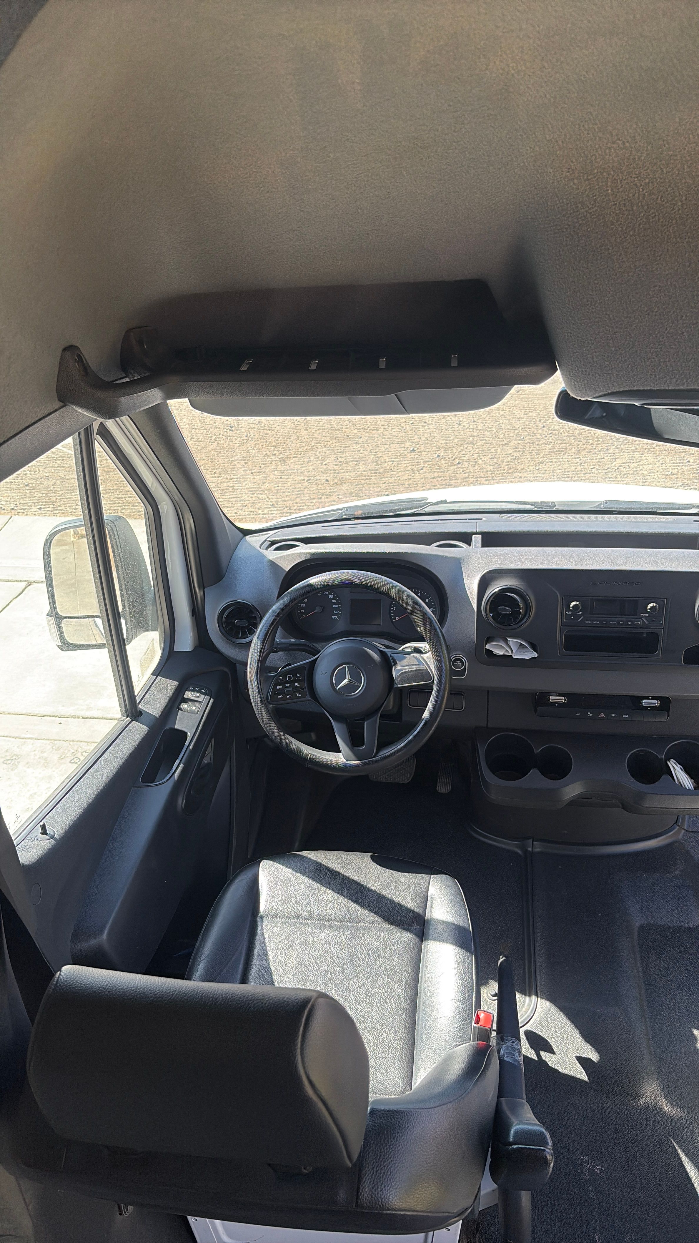 Used 2022 Mercedes-Benz Sprinter 2500 image 10