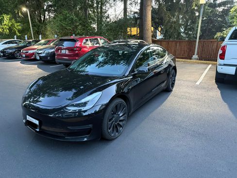Used 2021 Tesla Model 3 Performance AWD/4WD image 1