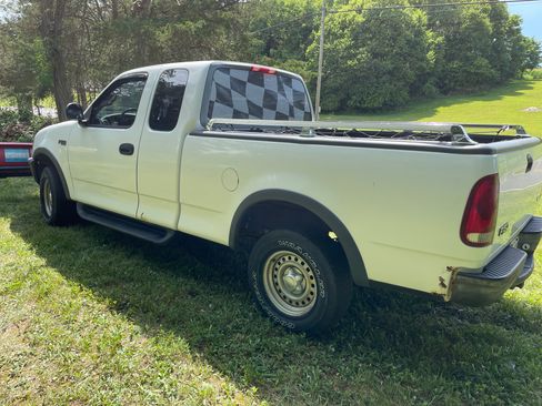 Used 1997 Ford F150 4x4 SuperCab image 1
