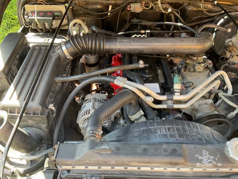 Used 2005 Jeep Wrangler Rubicon AWD/4WD image 13