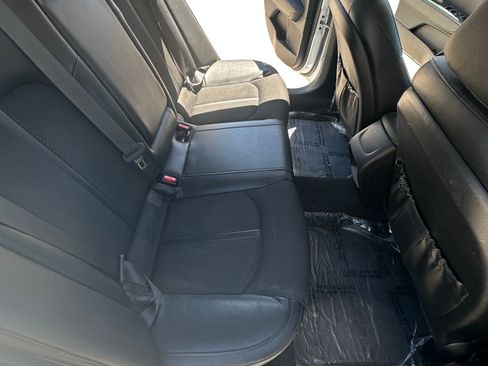 Used 2018 Kia Optima S FWD image 15