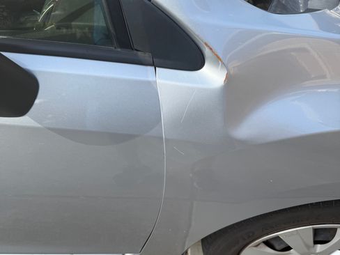 Used 2016 Subaru Impreza 2.0i image 4